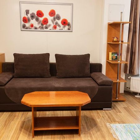 Basement Atrium Apartman Appartement Keszthely Buitenkant foto